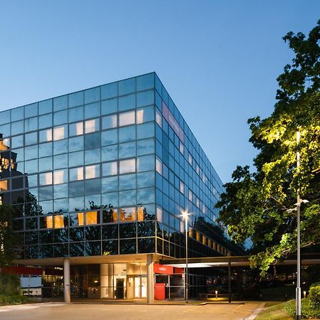 Easyhotel Milton Keynes Exterior foto